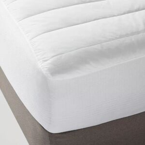 Threshold White Performance Mattress Pad